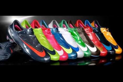 Las 30 botas históricas de Cristiano Ronaldo